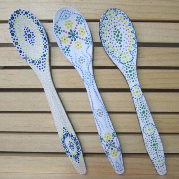 High Tea hand painted aspen wooden spoon (Set includes 3 spoons) - Picture 1 of 4